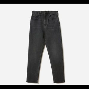 Everlane Curvy Cheeky Jean washed black 26 crop